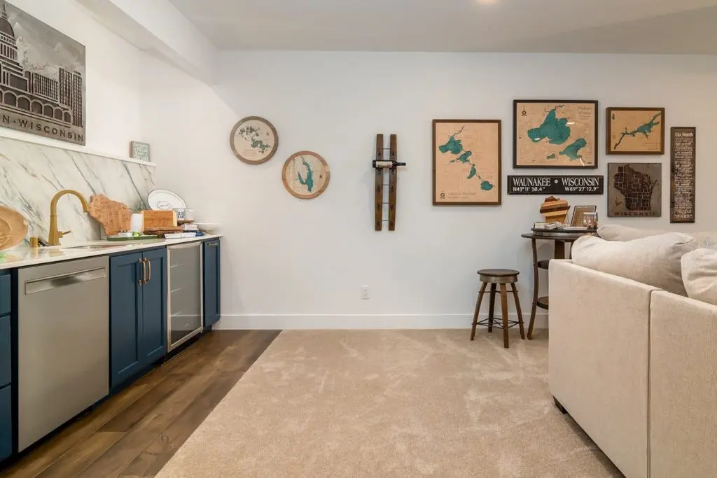 Reese – 1117 — photo 22